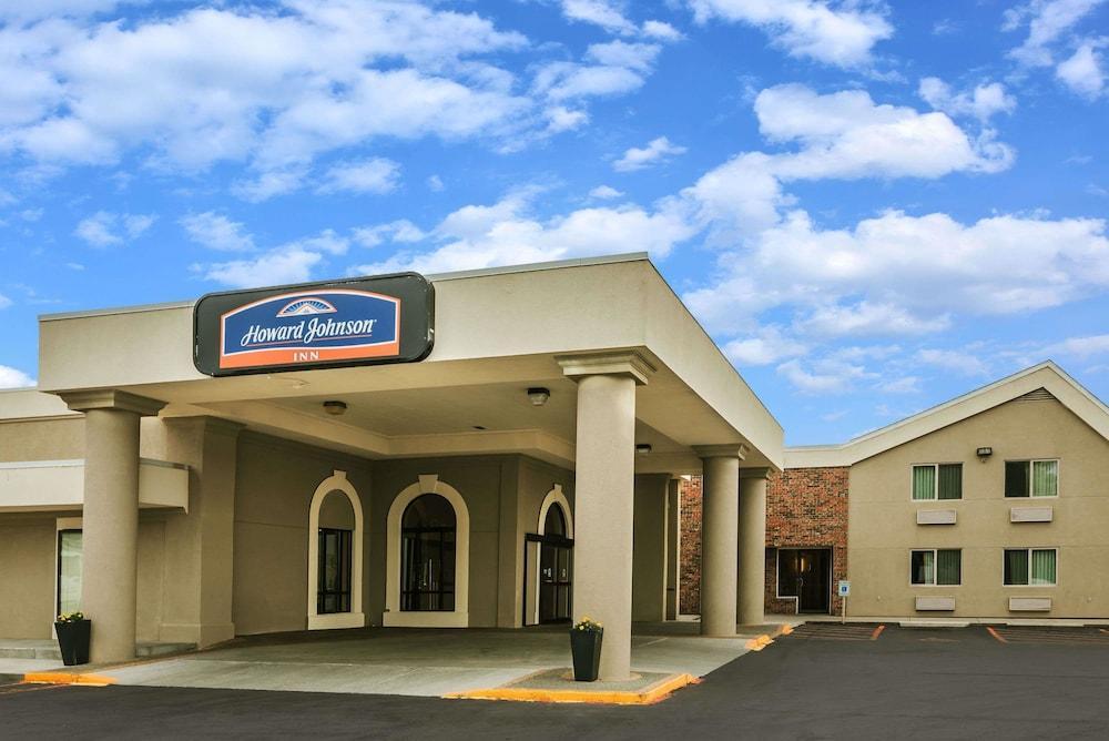 Howard Johnson By Wyndham Billings Hotel Buitenkant foto