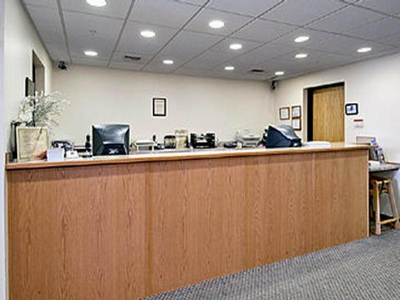 Howard Johnson By Wyndham Billings Buitenkant foto