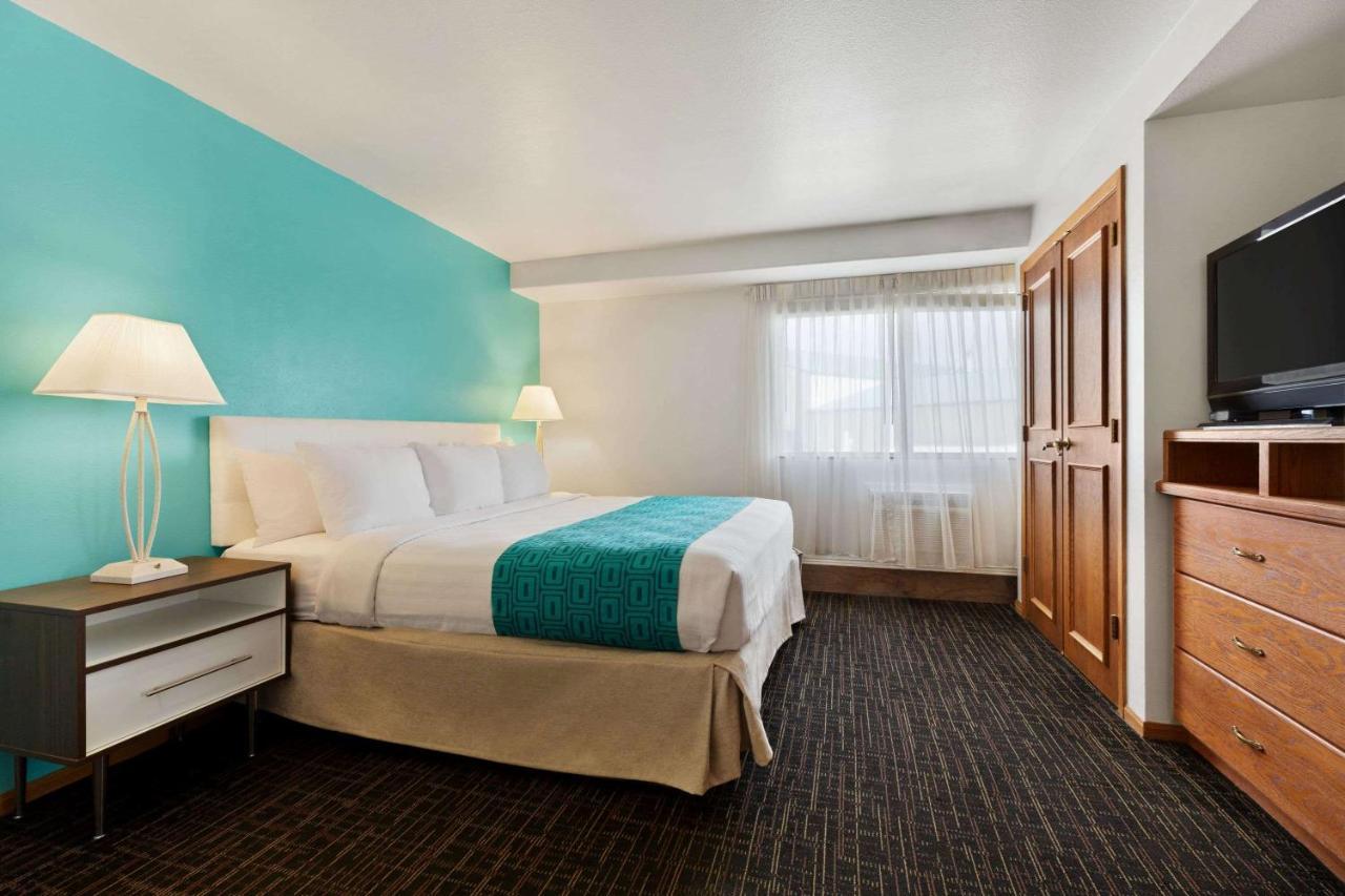 Howard Johnson By Wyndham Billings Buitenkant foto
